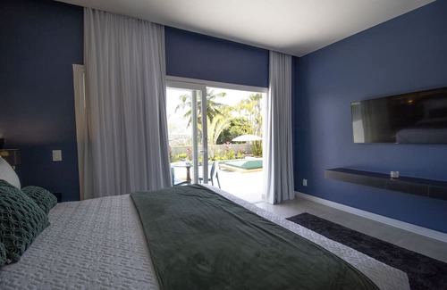 Tibau do Sul Bed & Breakfast | Luxury Suite - Sunset views, Pool + Jacuzzi