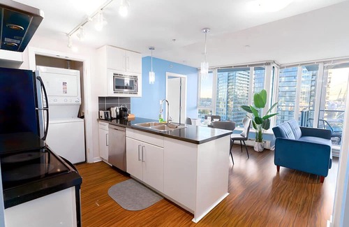 Crosstown Condo | Tranquil: Sauna, Pool, Hot Tub & Free Parking