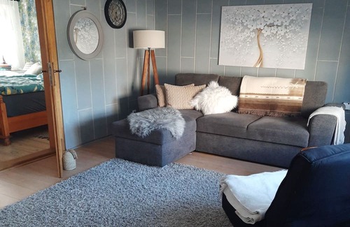 Schoeneberg b. Angermuende Cottage | Ferienglück am Schiffshebewerk