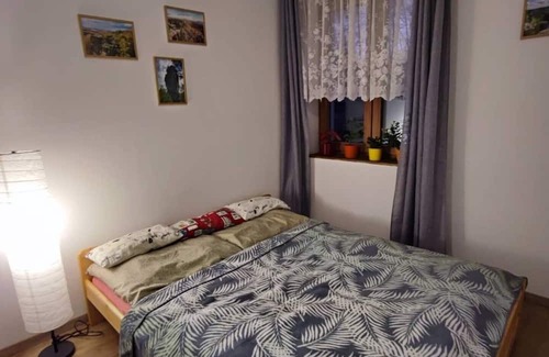 Tisa Apartment | Cozy full-equipped studio in Tisá. Pet-friendly. 5 minutes to rocks by walk!