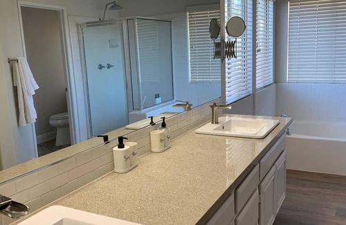 Victorville House | A Quiet Cozy Getaway With Covered Patio & Pool