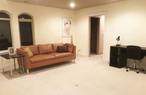 Kettle Falls House | River/Mountain View House Mother in law Suite #4