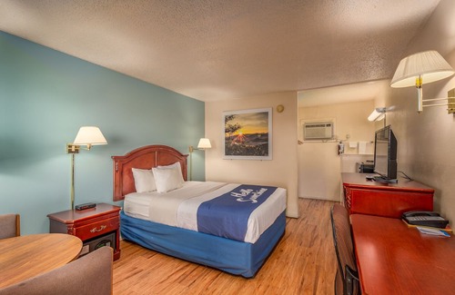 Polvadera Hotel | Days Inn by Wyndham Socorro