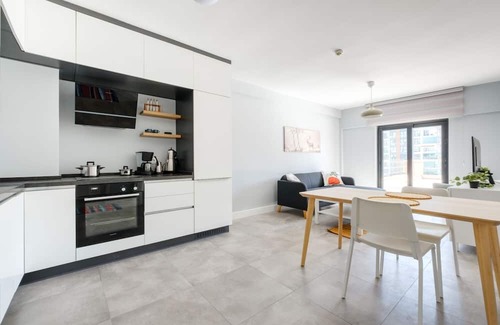 Ankara Apartment | Luminous Flat 7 min to Arcadium Mall in Ankara