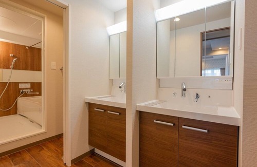 Kotoni House | Rococostyle FR economy triple room room withou / Sapporo Hokkaidō