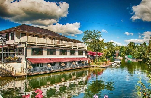 Magog House | The Oasis - Access to the lake