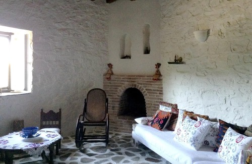 Syros House | Homerez - House 2 km away from the beach for 4 ppl. with sea view at Chrousa