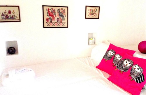 Syros House | Homerez - House 2 km away from the beach for 4 ppl. with sea view at Chrousa