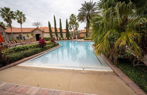 Four Corners Condo | Tuscana Resort 3 BR near Disney