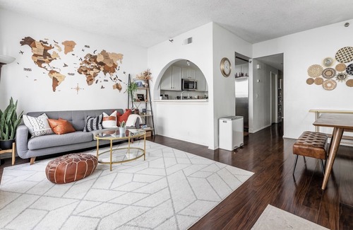 Harbor Condo | The Seaside Siesta - Free Parking, W/D, Fast WiFi