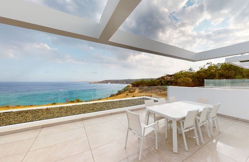 Cape Greko Villa | Villa Nefeli offers the ultimate luxury Mediterranean getaway with front views