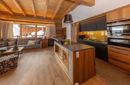 Hinterglemm House | Vacation home for 10 guests with 120m² in Hinterglemm (273716)