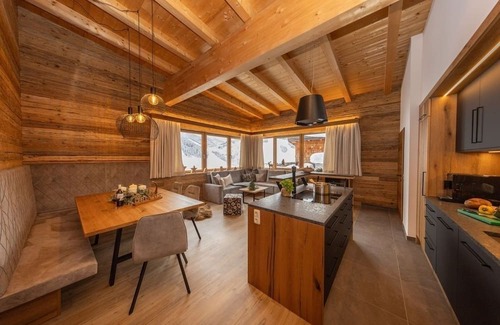 Hinterglemm House | Vacation home for 10 guests with 120m² in Hinterglemm (273717)