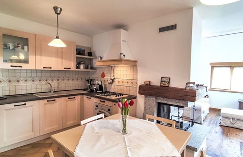 Bleggio Superiore House | Lovely apartment in villa for 5 people with WIFI, TV, terrace and panoramic view