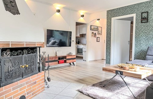 Altenburschla House | Stunning private villa for 5 guests with WIFI, TV and patio
