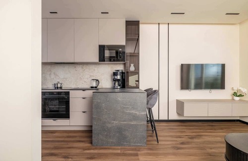 Tychy Apartment | Al. Bielska 129 Tychy | Air Conditioned Studio with Parking and Mountain View