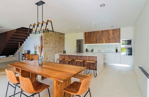 Baiao Villa | Douro villa with pool, jacuzzi, garden and views