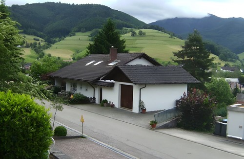 Untermunstertal Apartment | Haus Palais with Covered Balcony, Mountain View, and Wi-Fi