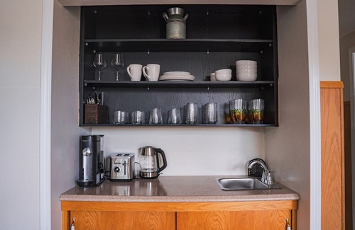 Prince George House | The Urban Nest – 2Bd | Central Stay Near Downtown