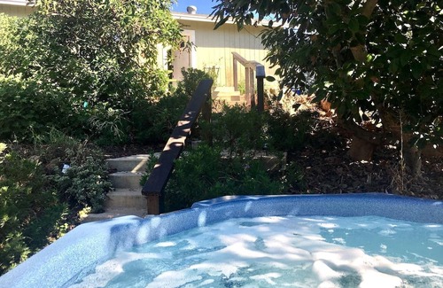 Rainbow CDP Cottage | Pet Friendly Breathtaking Cottage with Great Views and Hot-tub in Rainbow, California