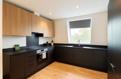 West Finchley Apartment | Spacious 2BR Apartment | Balcony | N Finchley