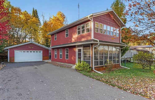 Arbor Vitae House | New Listing! Red Arbor Retreat with Access to Trails and Big Arbor Vitae Lake