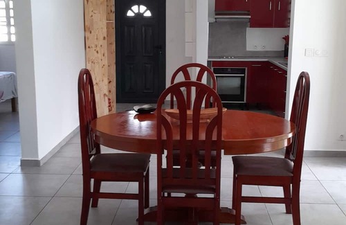 Les Abymes House | T3 COSY WOUSIRE