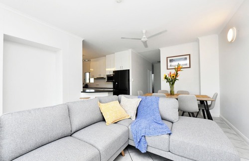 Larrakeyah Apartment | Welcome to Bush Chook Haven an iconic Territory 3 bedroom newly renovated gem