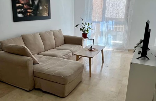 Santa Cruz de Tenerife House | Vacation Home 'Centro Con Aparcamiento' with Wi-Fi