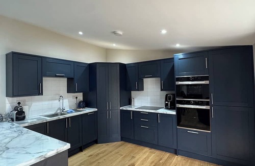 Ampney Crucis Cottage | Beautifully Renovated CostwoldCottage in Latton, near Cricklade and Swindon.