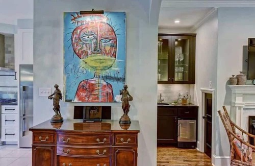 Myers Park Condo | Luxe Myers Park 3 King Condos, 6BR | Private