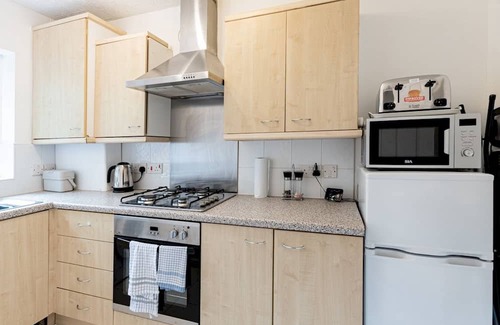 Basildon House | Pass the Keys | Cosy home | Basildon | Ideal for contractors