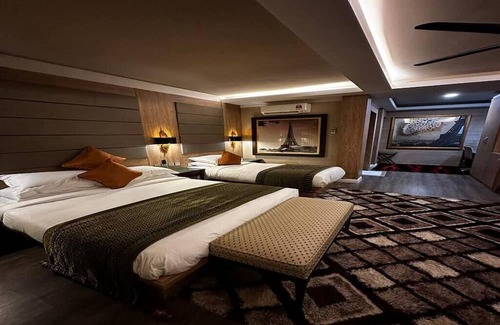 Pulau Perhentian Kecil Resort | Sharila Island resort Bluestar