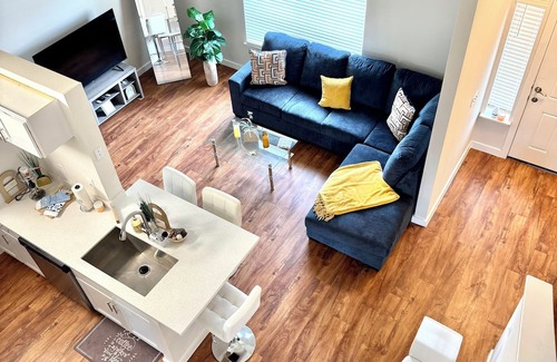 Chinatown House | Luxe Oasis Château – Entire Houston Home wPool Near NRG, Med Center & Galleria