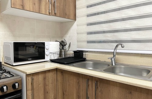 Cocody Apartment | Luxurious City Getaway: 5* Location - Free Private Chef + Airport Pickup