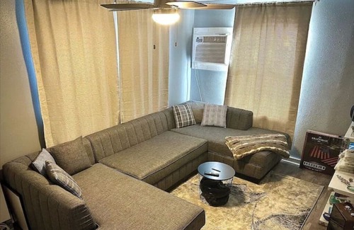 Bay City Apartment | 1BR Retreat: 2 BD Beach & Shops