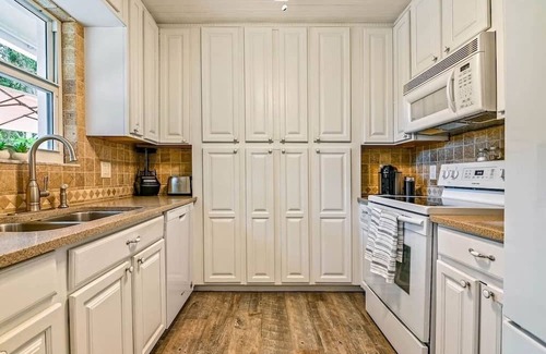 Jupiter House | Jupiter Beach Paradise: Luxury & Adventure