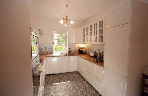 Martailly-Les-Brancion House | Very comfortable gite for 4 people in the medieval village of Brancion