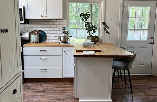 Langley House | Cedar Woods Retreat