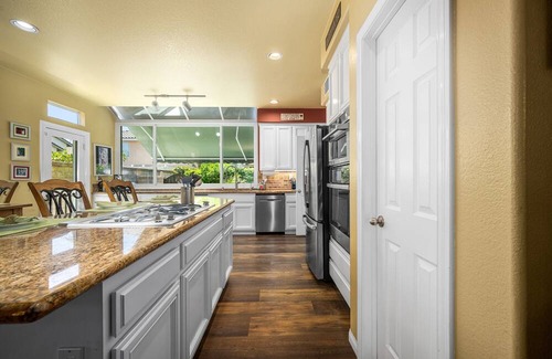 Cypress House | The Great Park Place! Beautiful 2bd, 2 bath, centrally located, cul-de-sac home.
