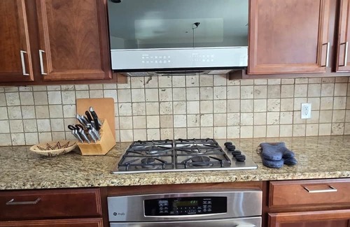 Lewisville House | Renovated 4BR, 6 Bed, 3.5 Bath Near DFW Airport