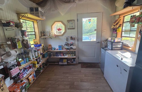 Mount Vision RV Rental | NEW! Site 3 at Coyote Hollow Park with private soaking tubs