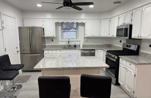 Fort Washington House | Affordable room near to Washington DC