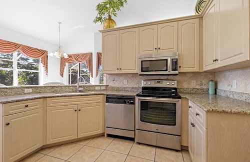 Pine Island Center House | Kick back and relax at this island oasis located on charming Pine Island Florida
