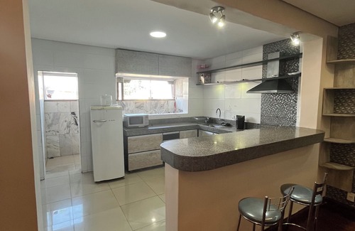 Novo Eldorado Apartment | Spacious apartment, 3 bedrooms, air conditioning. 6 km from MRV Arena, 4 km from Eldorado Metro Station.