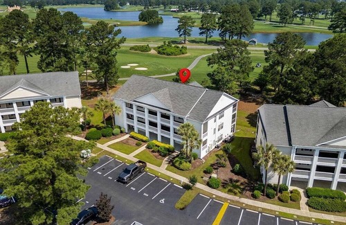 Waterford Plantation Condo | The Allure of an exceptional 2-bedroom, 2-bathroom top-floor end unit condo