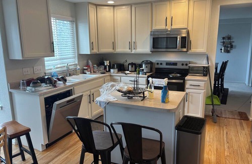 Lafayette House | Fabulous 3-bedroom house with AC in charming Lafayette