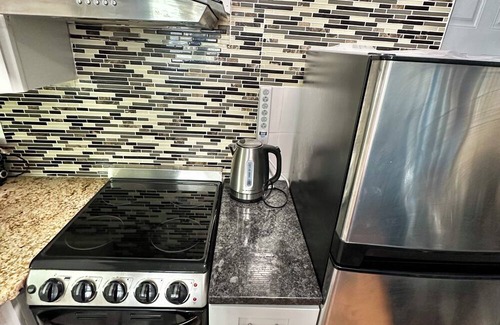 Queen Village Apartment | Rental studio unit in Queen Village of Philadelphia