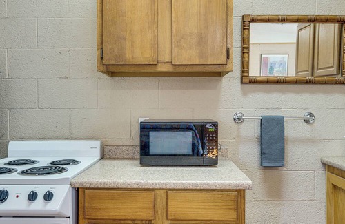 Lake Whitney Apartment | On-Site Hiking Trails: Lake Whitney Studio!