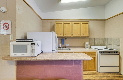 Lake Whitney Apartment | 8 Mi to Lake Whitney State Park: Quaint Studio!